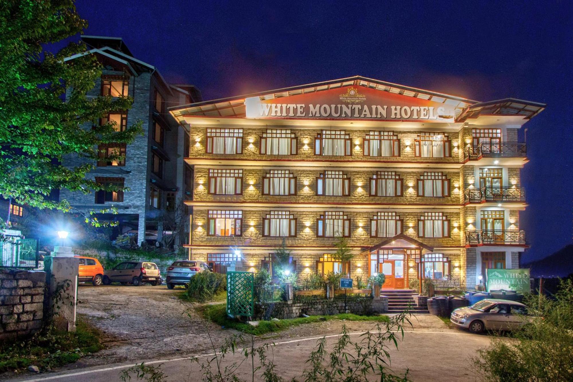 White Mountain Hotel Manali  Bagian luar foto