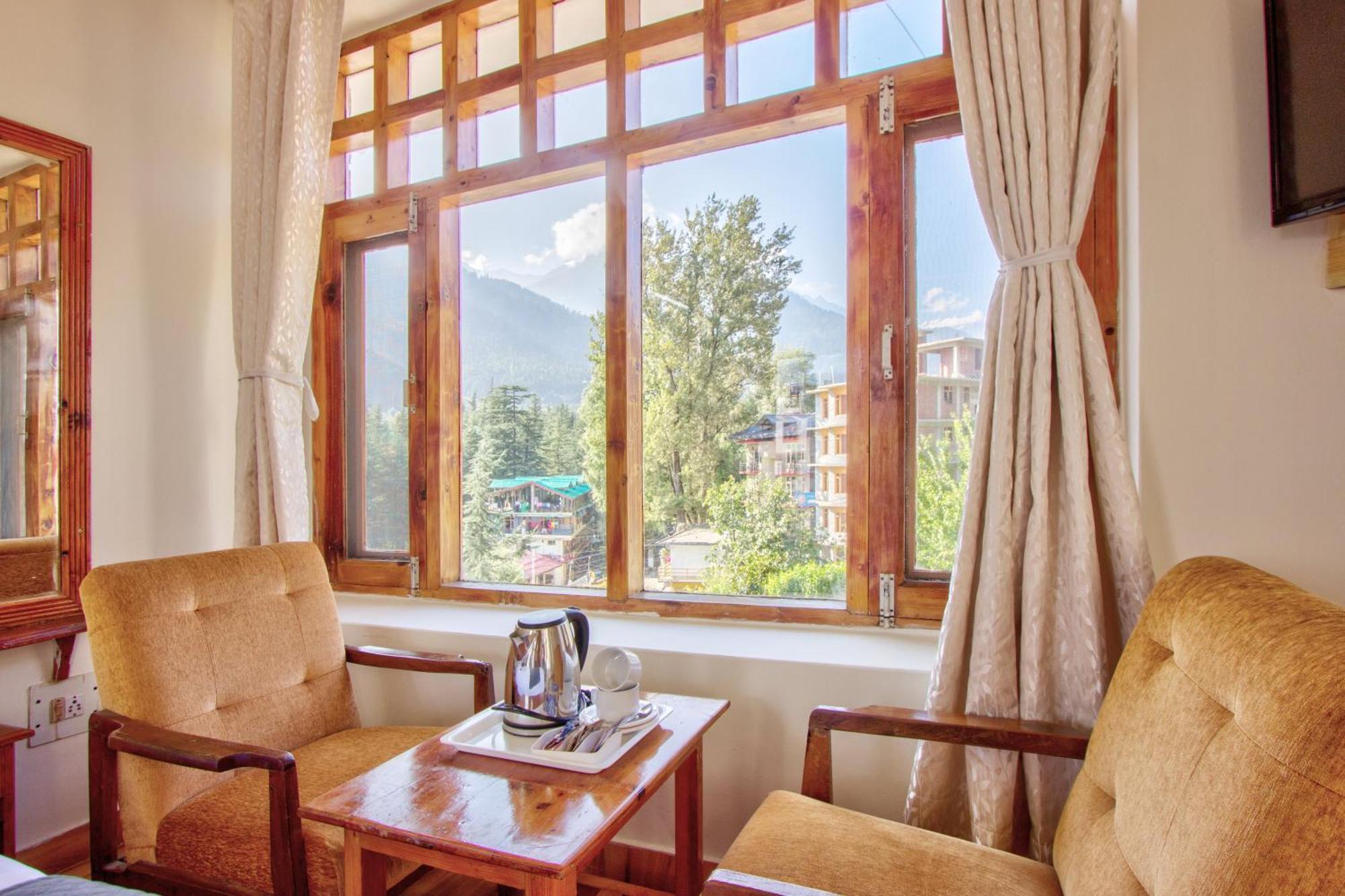 White Mountain Hotel Manali  Bagian luar foto