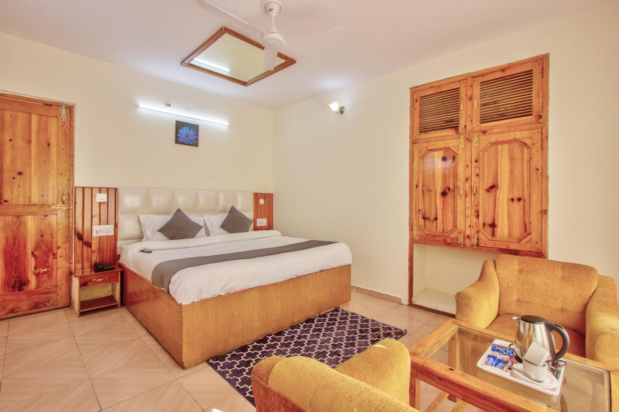 White Mountain Hotel Manali  Bagian luar foto